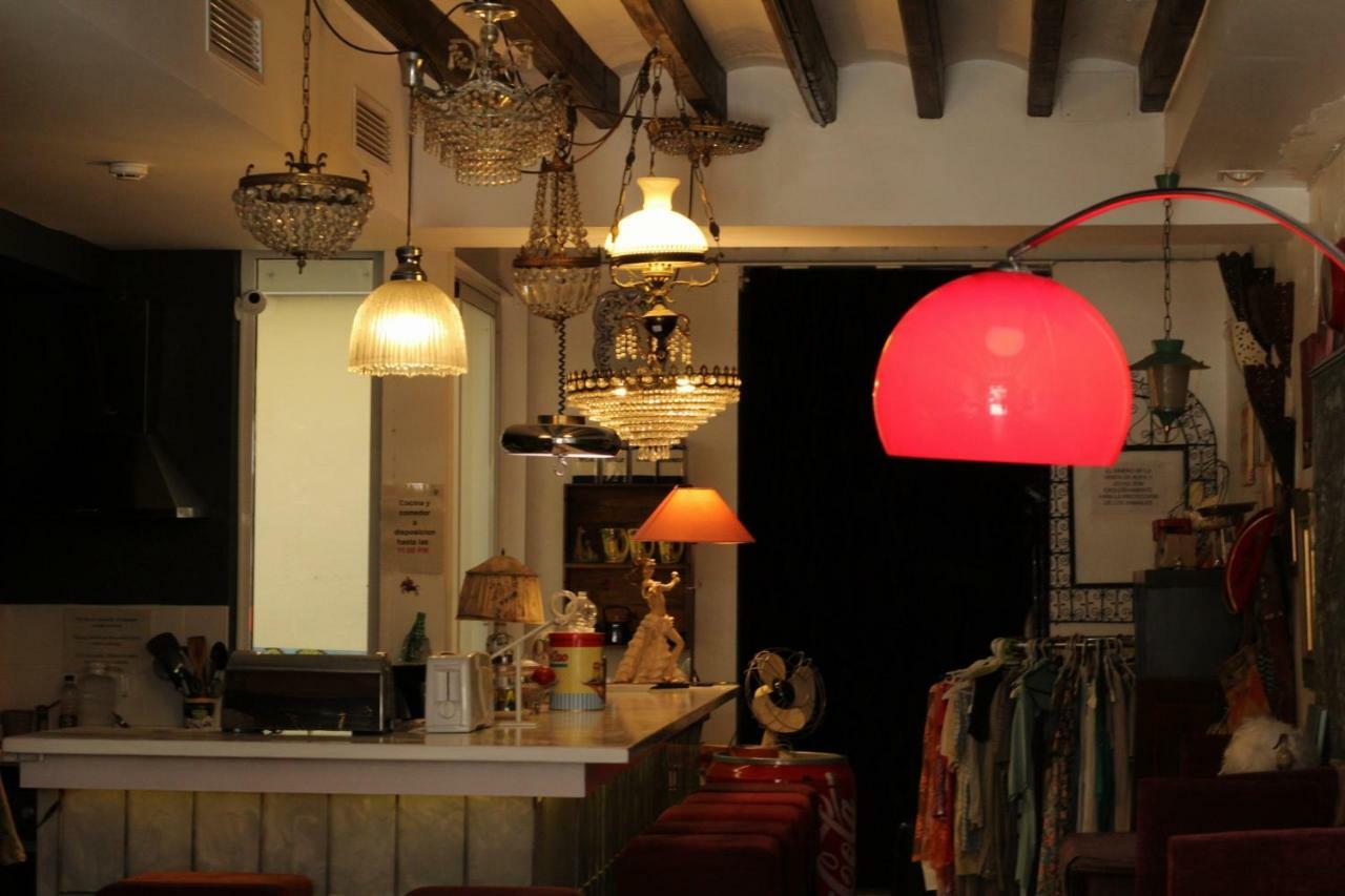 Barrio Boutik Hostal Long Stays لقنت المظهر الخارجي الصورة