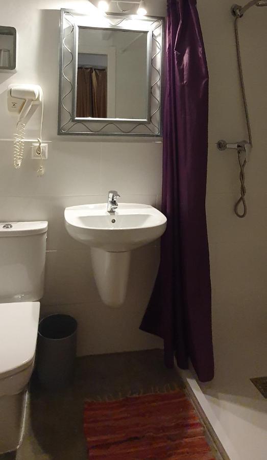 Barrio Boutik Hostal Long Stays لقنت المظهر الخارجي الصورة